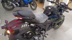 Suzuki Gixxer SF